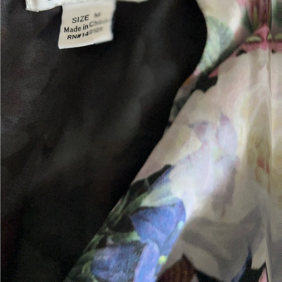 Glamorous Floral Long Sleeve Slit Romper Size M Lining Polyester Zip Back . - Picture 7 of 13